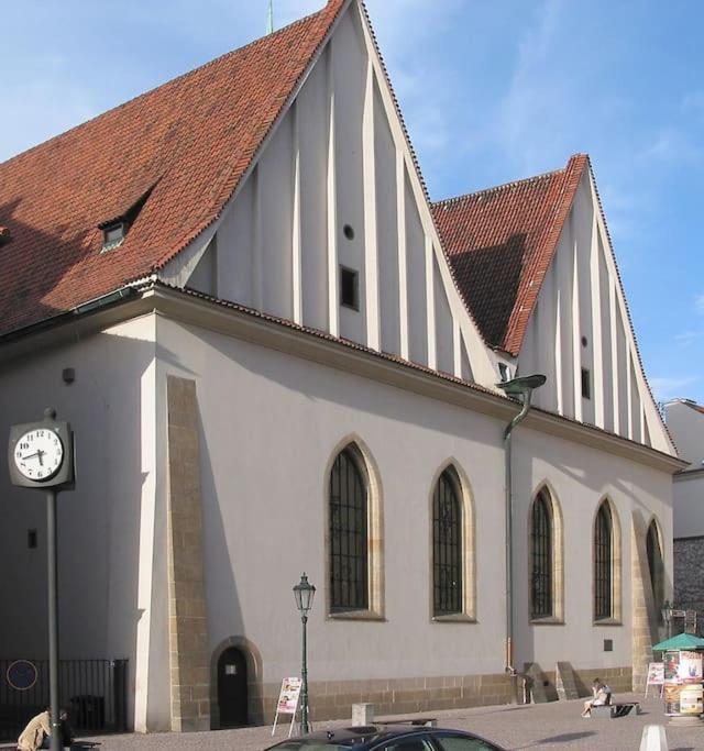 Ferienwohnung Old Town Herberghaus, 250M To Charles Bridge Prag Exterior foto