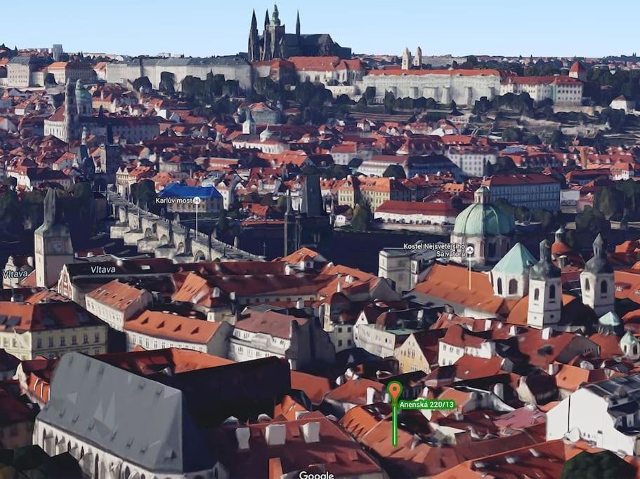 Ferienwohnung Old Town Herberghaus, 250M To Charles Bridge Prag Exterior foto
